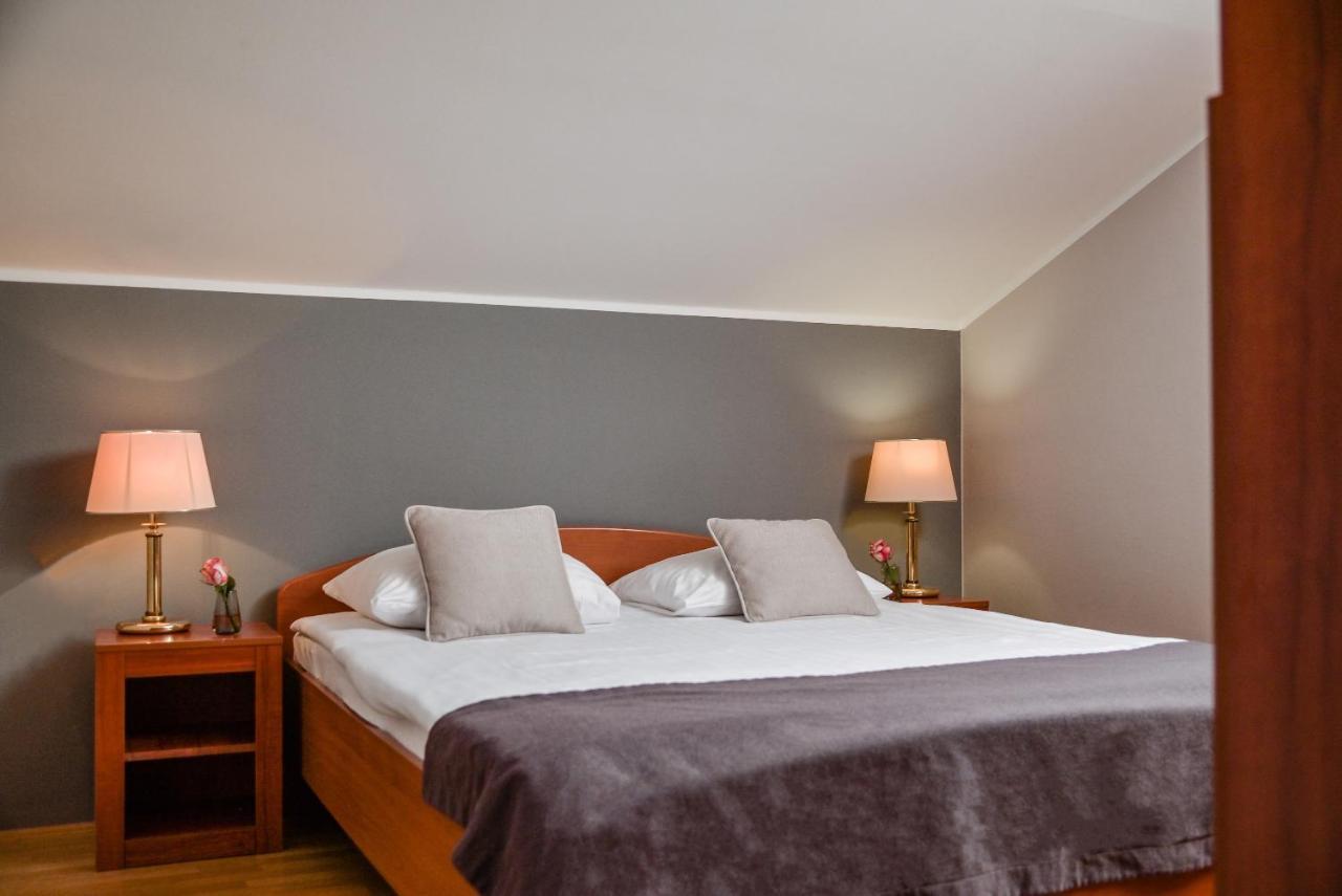 Hotel Laurus - Liburnia Опатия Экстерьер фото